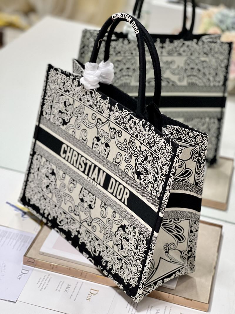 Christian Dior Shopping Bags